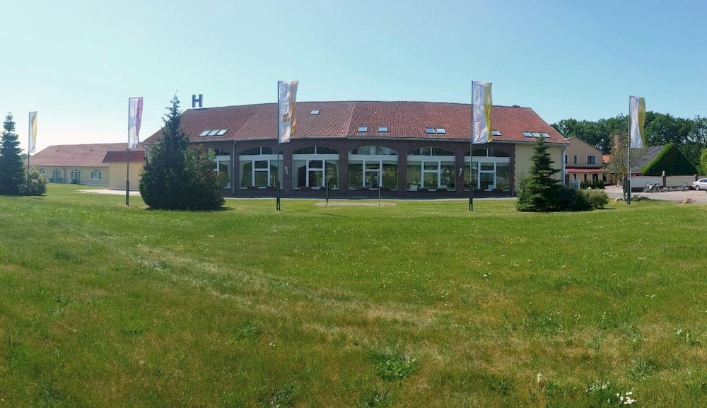 Sport- & Vital-Resort Neuer Hennings Hof Perleberg Kültér fotó